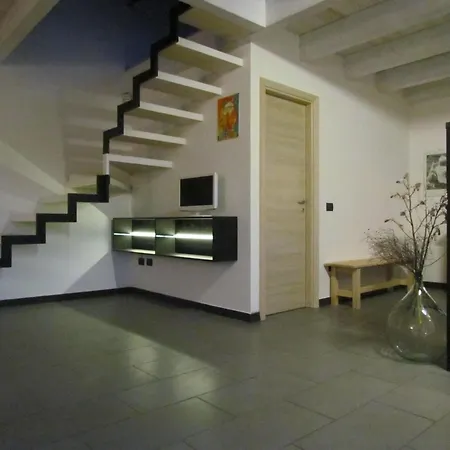 In Einer Hoehle Mit Privatparkplatz By Interhome