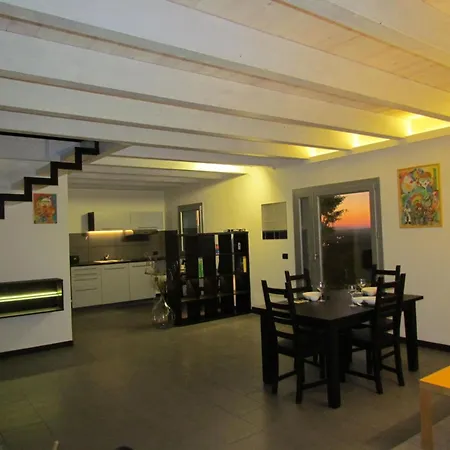 度假居 In Einer Hoehle Mit Privatparkplatz By Interhome Solèminis