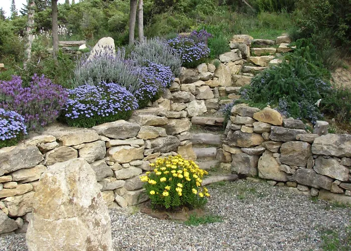 Tatil Evi In Einer Hoehle Mit Privatparkplatz By Interhome